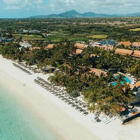 Crystals Beach Resort Belle Mare, A Member Of Radisson Individuals Palmar Exteriör bild