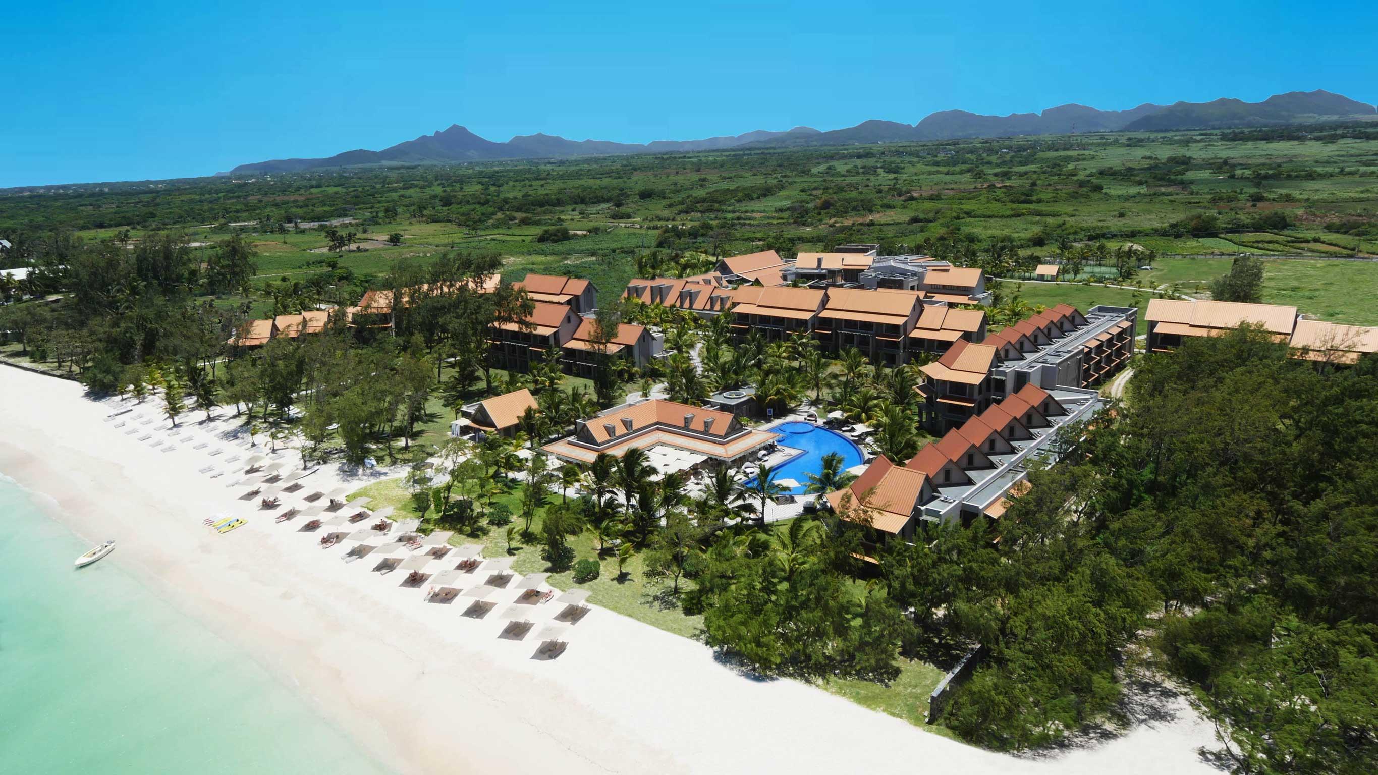 Crystals Beach Resort Belle Mare, A Member Of Radisson Individuals Palmar Exteriör bild