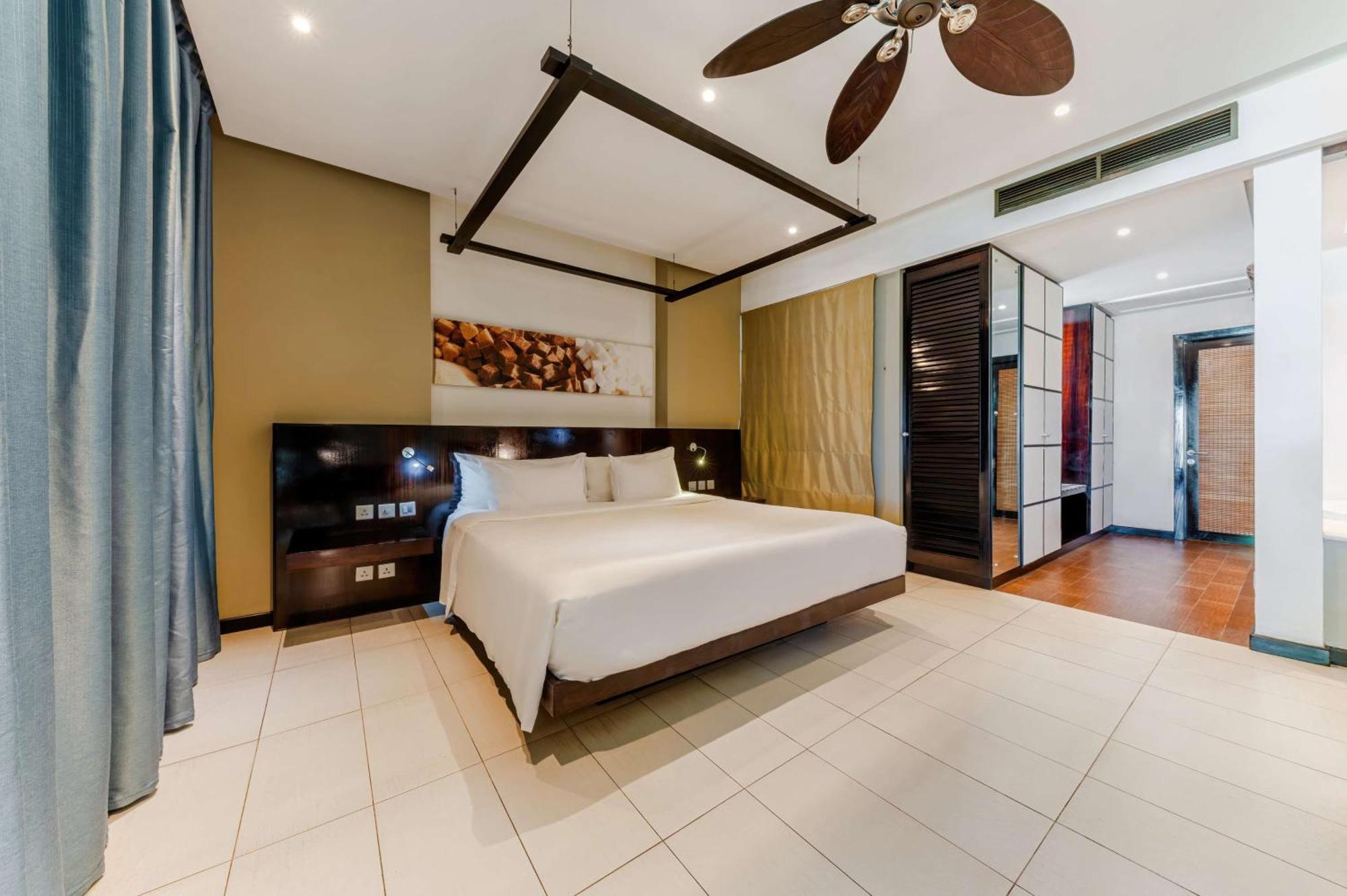 Crystals Beach Resort Belle Mare, A Member Of Radisson Individuals Palmar Exteriör bild