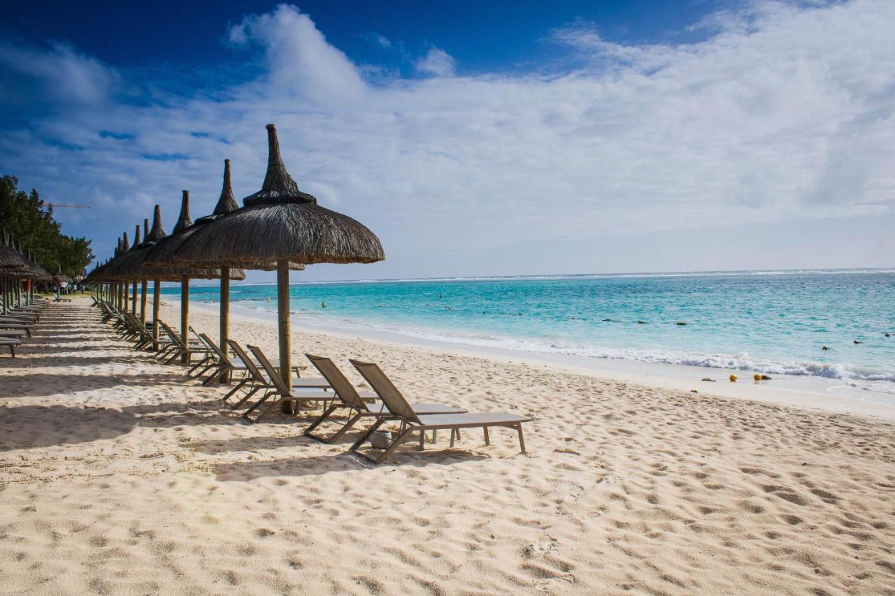 Crystals Beach Resort Belle Mare, A Member Of Radisson Individuals Palmar Exteriör bild